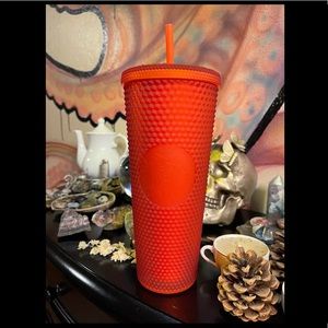 NEW Starbucks Tumbler| Matte Red| 24 oz.| Honeycomb| Christmas| Limited Edition